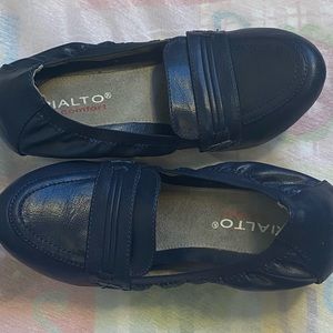 Rialto Courtney Women COMFORT SHOE 7.5 BLUE